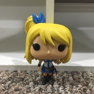 Lucy Heartfilia fairytail Funko pop figure